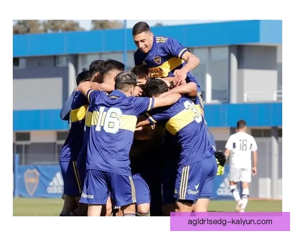 解放者杯奖金榜更新，球队收入表现稳定，潜在竞争愈发激烈。