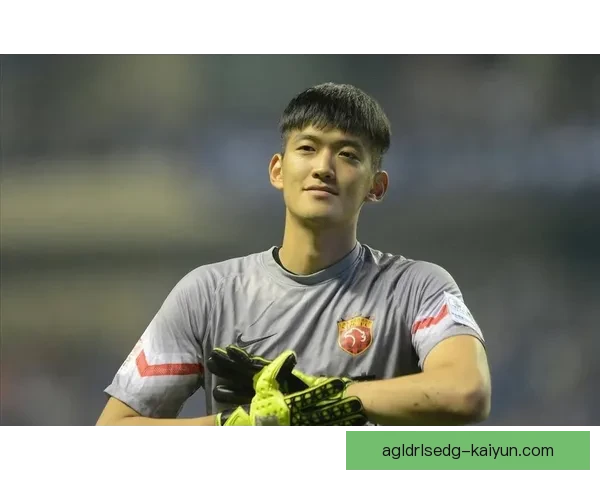 颜骏凌门线技术表现稳健，成为本赛季门将中备受关注的选手